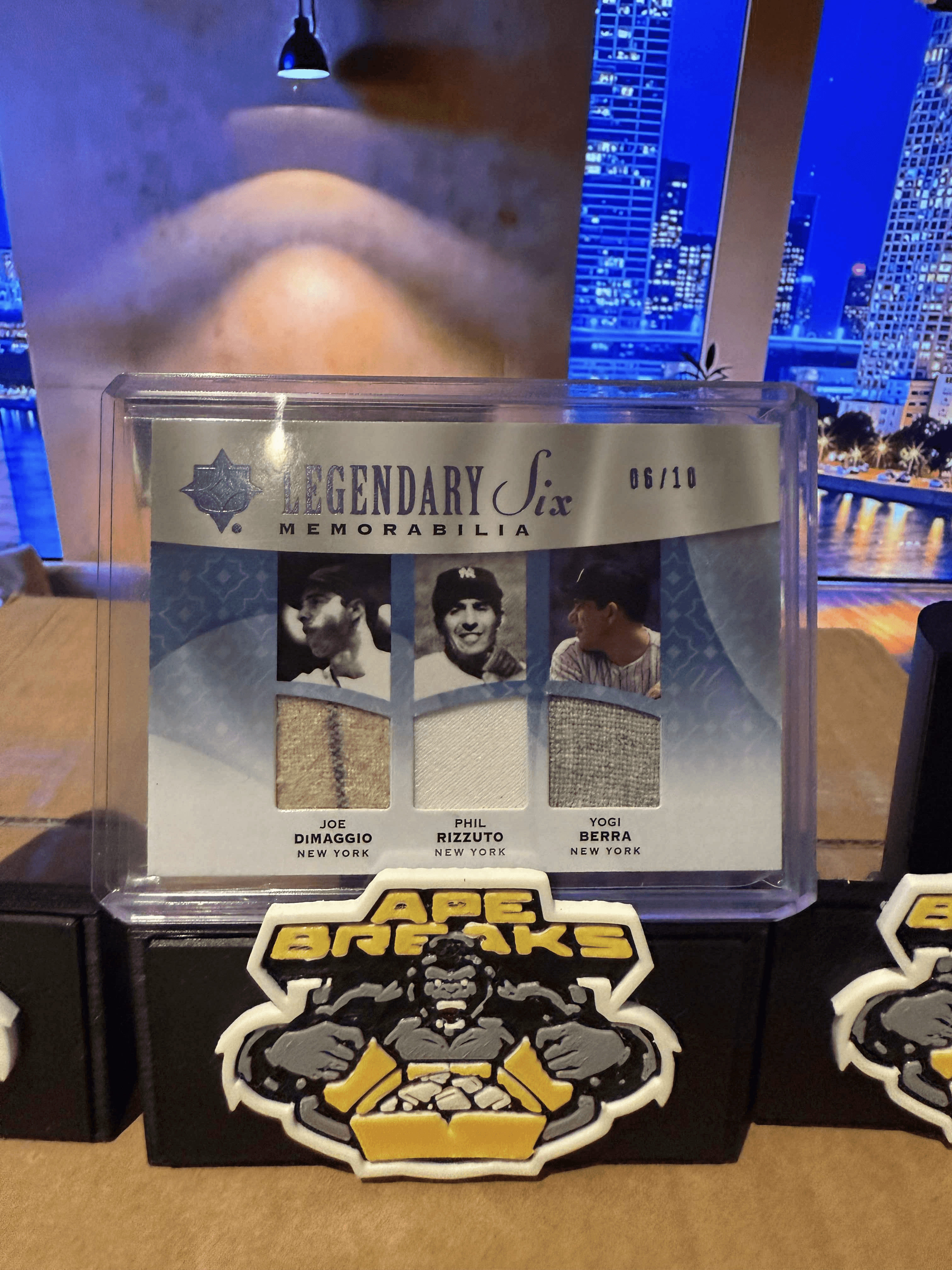 2009 Upper Deck Legendary six Memorabilia